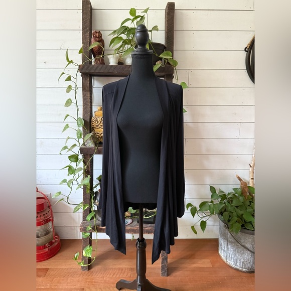 Alfani: Elegant Black Draped Open Front Cardigan - Picture 12 of 17